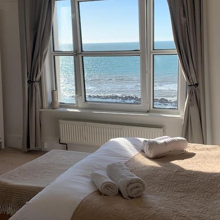 Beach View, 4 Bedroom House Opposite The Sea! Sleeps 10 Sandgate Exterior photo