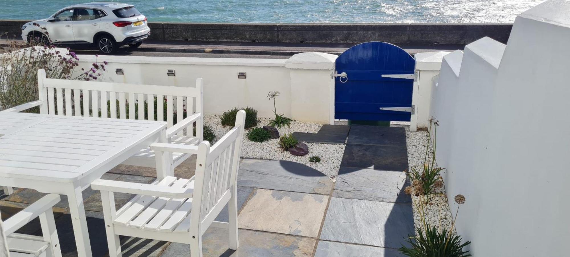 Beach View, 4 Bedroom House Opposite The Sea! Sleeps 10 Sandgate Exterior photo